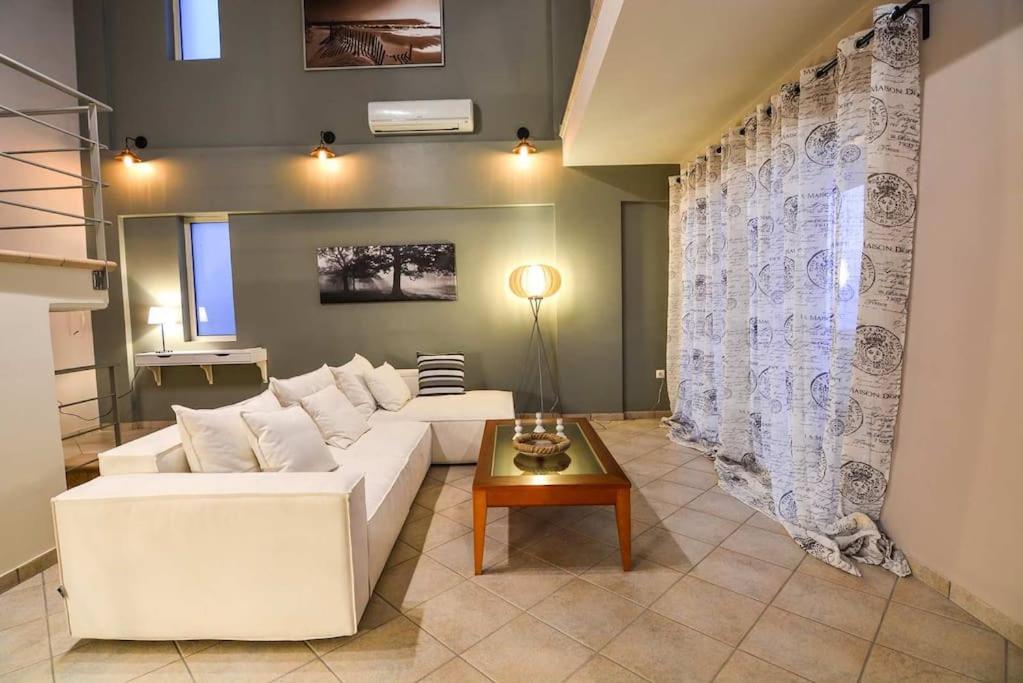 Aigli Luxurious Villa Kato Pitsa Exterior photo